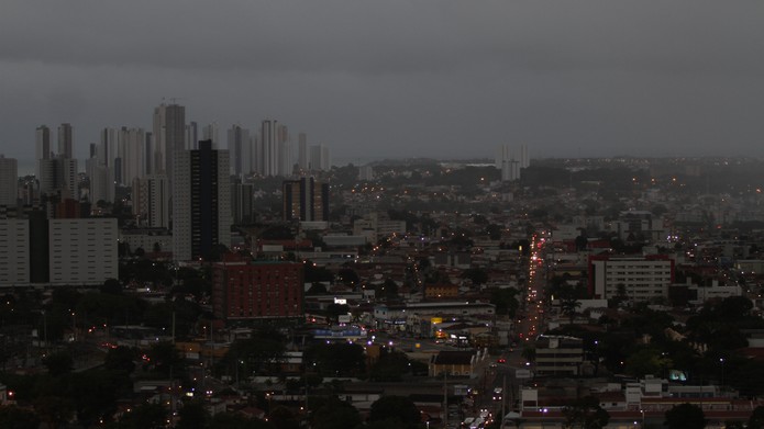 Tempo Fechado em João Pessoa - Foto: Bruna Cairo/Jornal da Paraíba